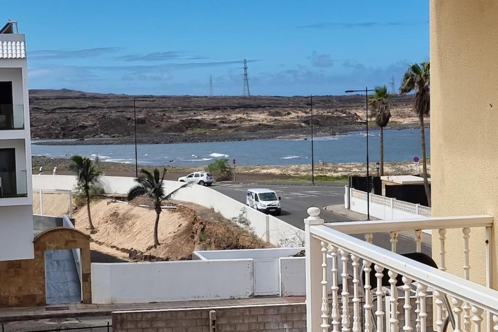 Gilda: Beautiful Spacious Apartment. Seaview From Rooftop Terrace Corralejo Exteriér fotografie