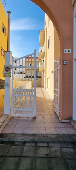 Gilda: Beautiful Spacious Apartment. Seaview From Rooftop Terrace Corralejo Exteriér fotografie